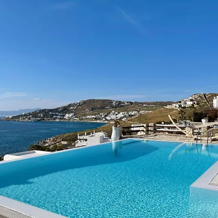 Malou - 4 Bdrm Sea & Sunset View - Mg Villas Villa