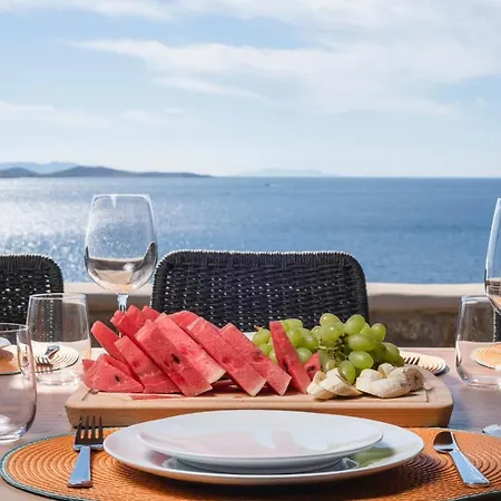 ヴィラ Malou - 4 Bdrm Sea & Sunset View - Mg Villas